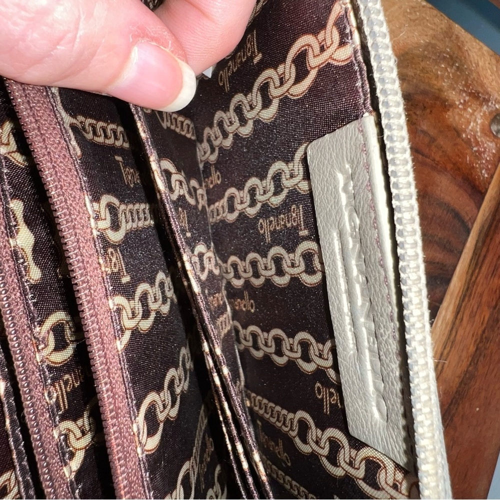 Tignanello Gray Pebbled Leather Zip Around Wallet Zip Coin Compartment - Picture 5 of 9